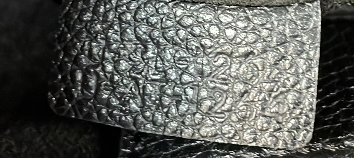 Anais Cabas Leather Medium - Deep Luxury