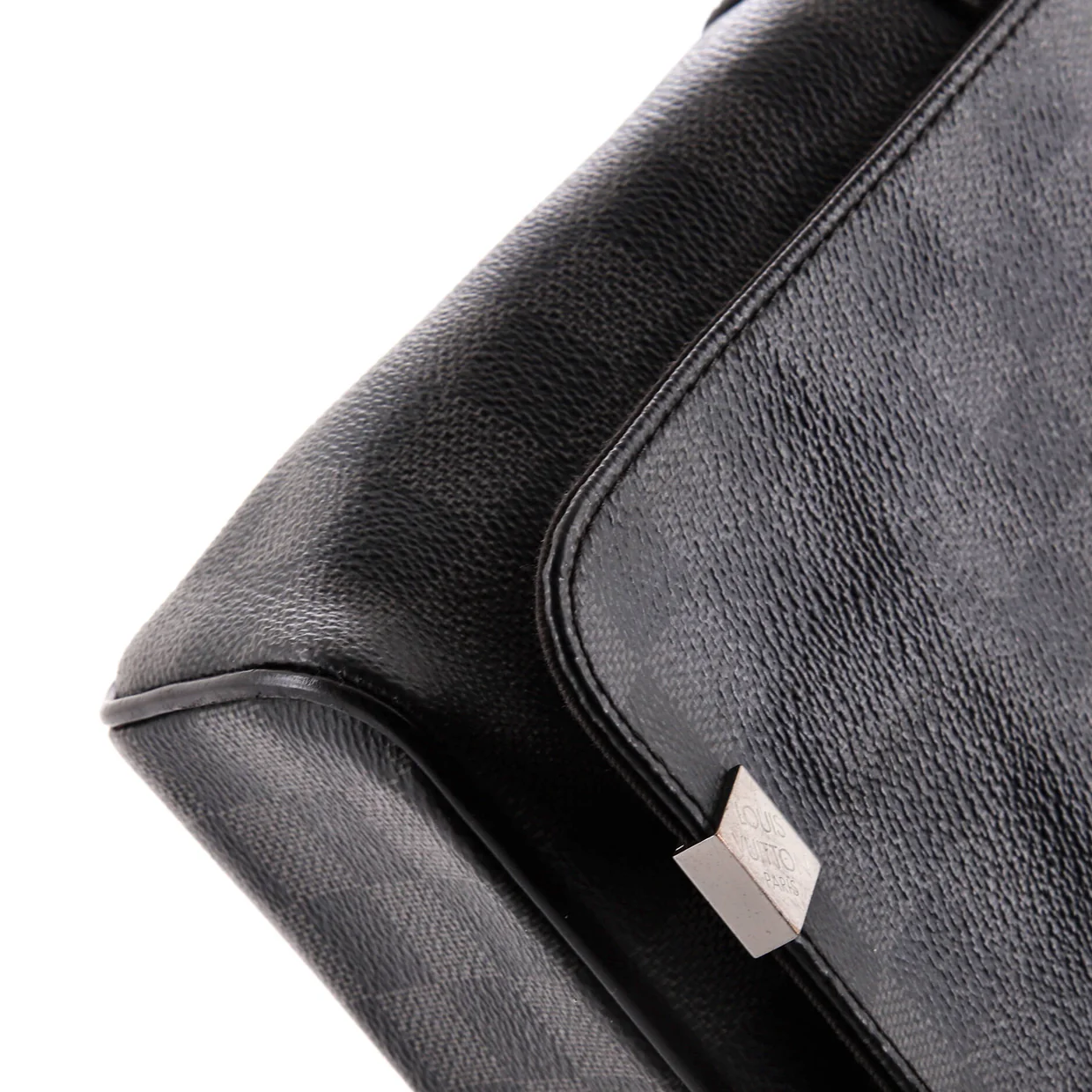 District NM Messenger Bag Damier Graphite PM - Deep Luxury