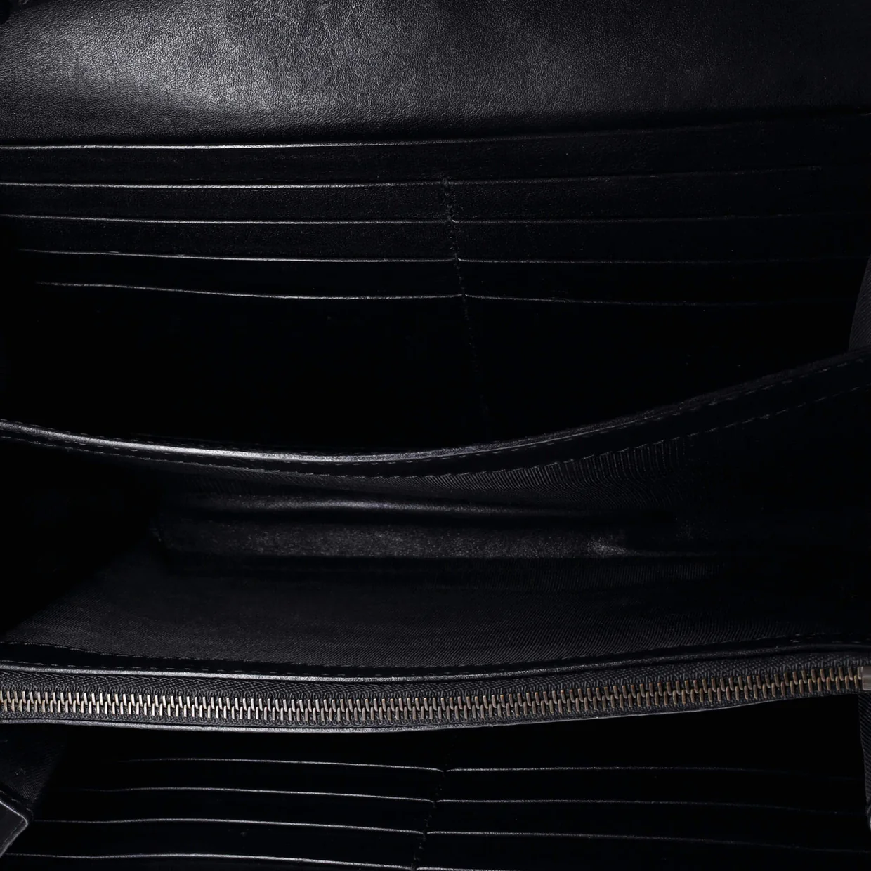 GG Marmont Chain Wallet Matelasse Leather Mini - Deep Luxury