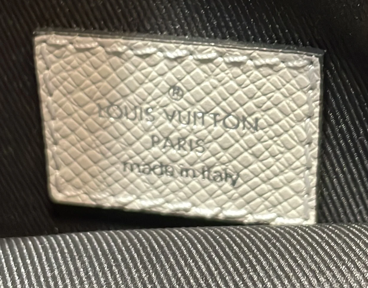 Outdoor Messenger Bag Monogram Taigarama - Deep Luxury