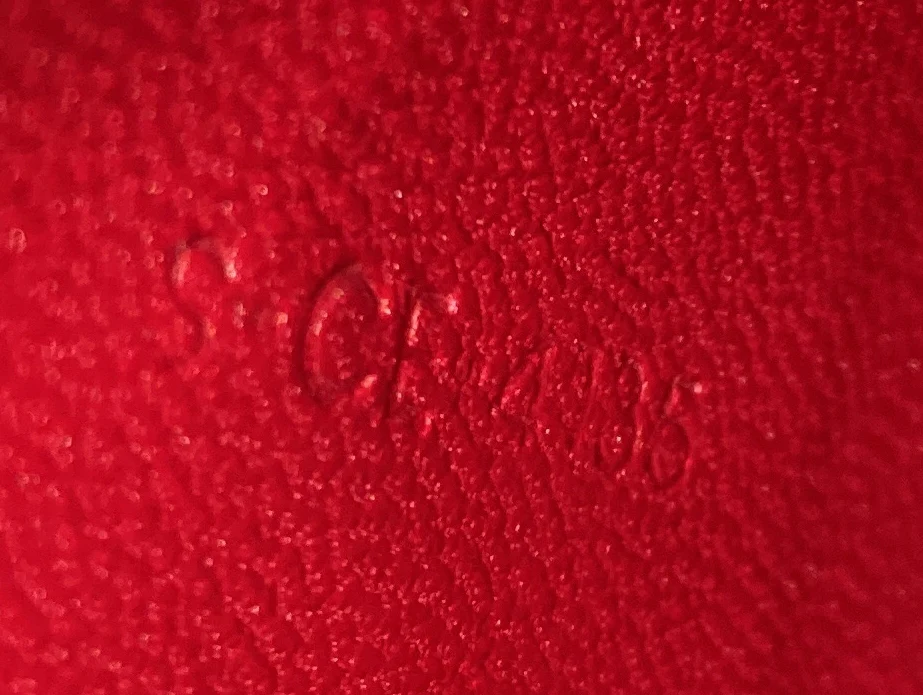 Classic Box Bag Grainy Leather Medium - Deep Luxury