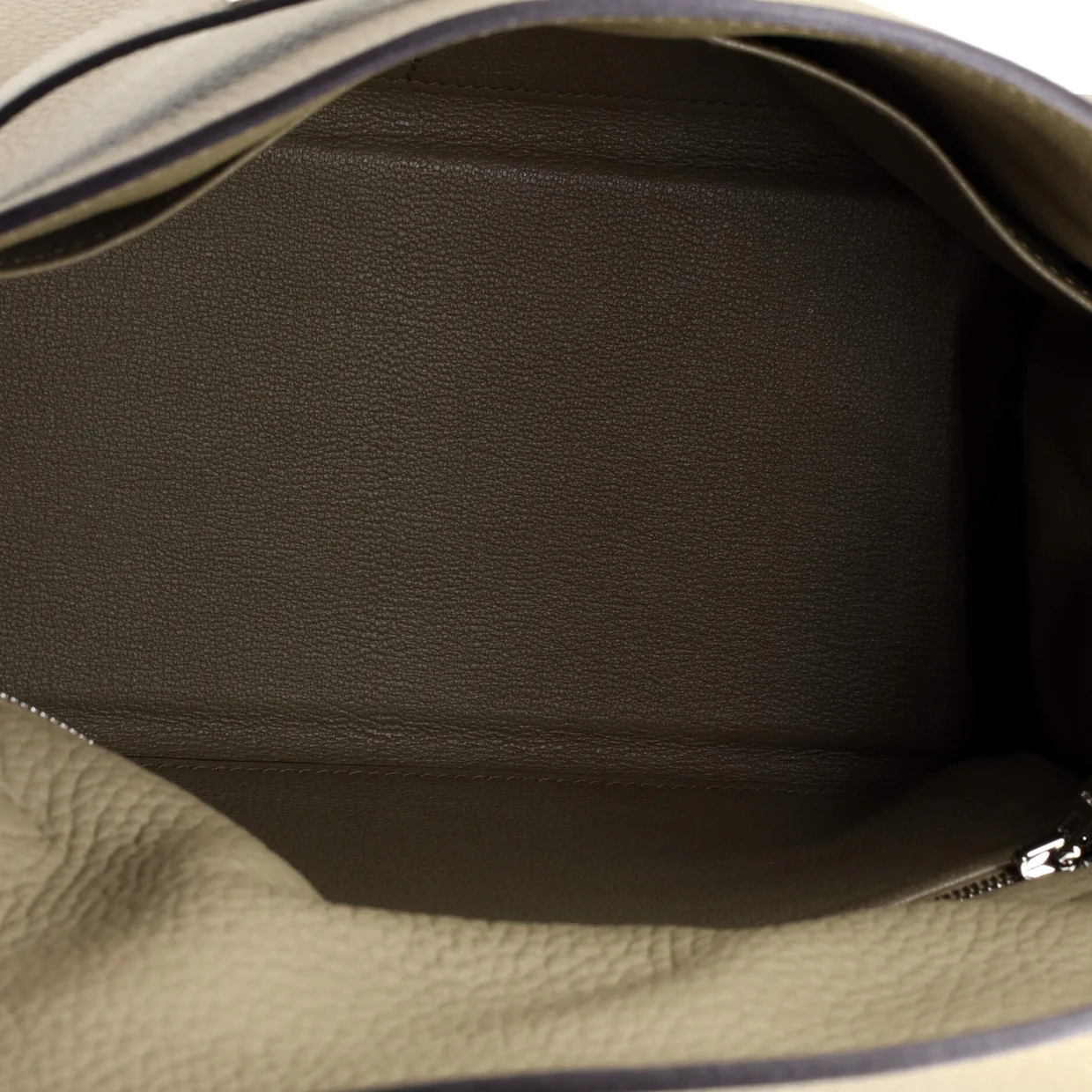 Kelly Handbag Beige Marfa Clemence with Palladium Hardware 28 - Deep Luxury
