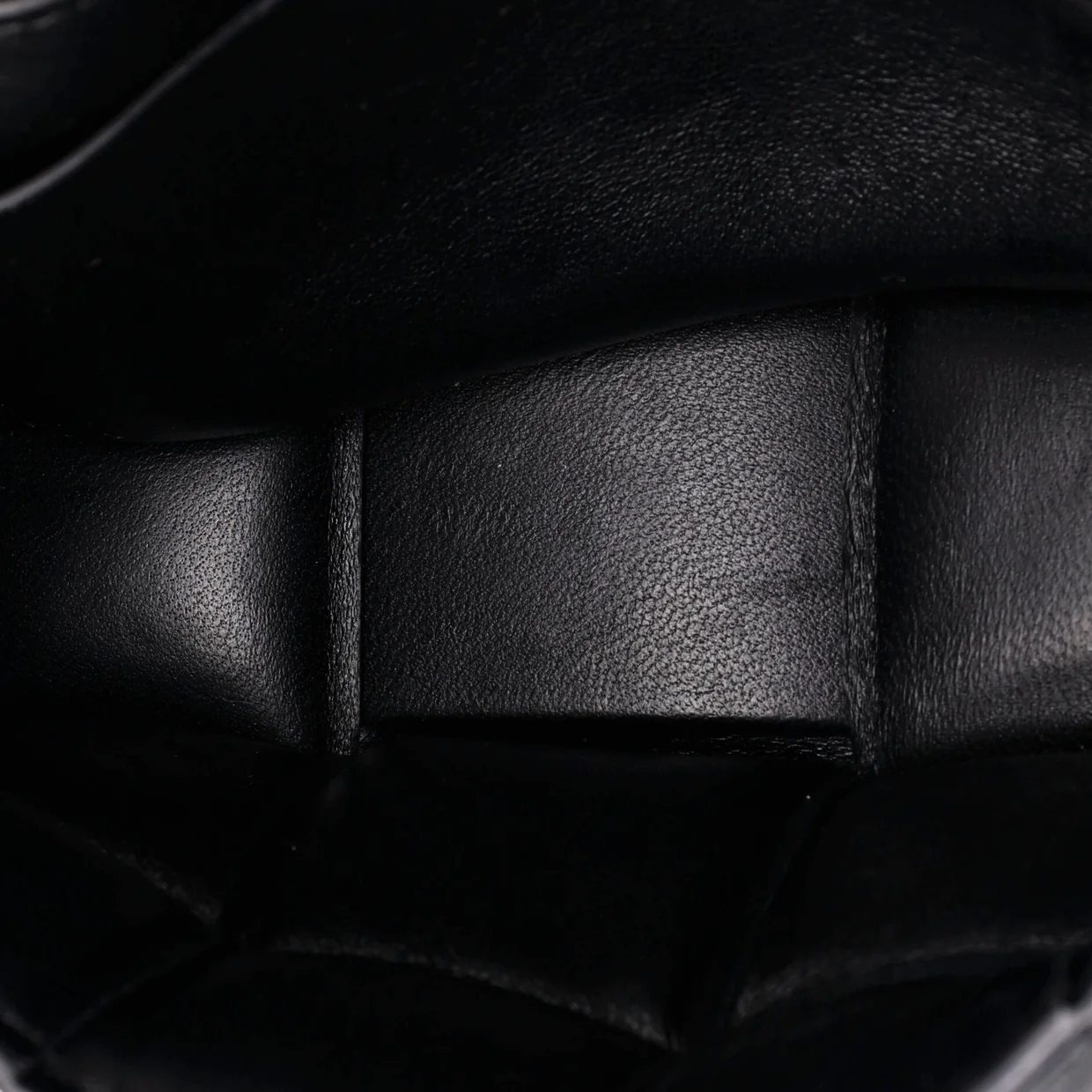 Cassette Belt Bag Padded Intrecciato Leather - Deep Luxury