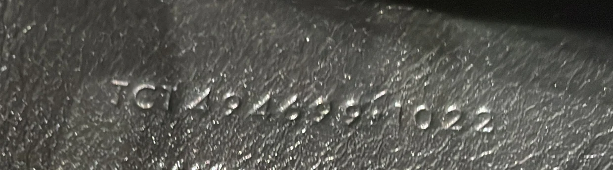 Loulou Shoulder Bag Matelasse Chevron Suede Small - Deep Luxury