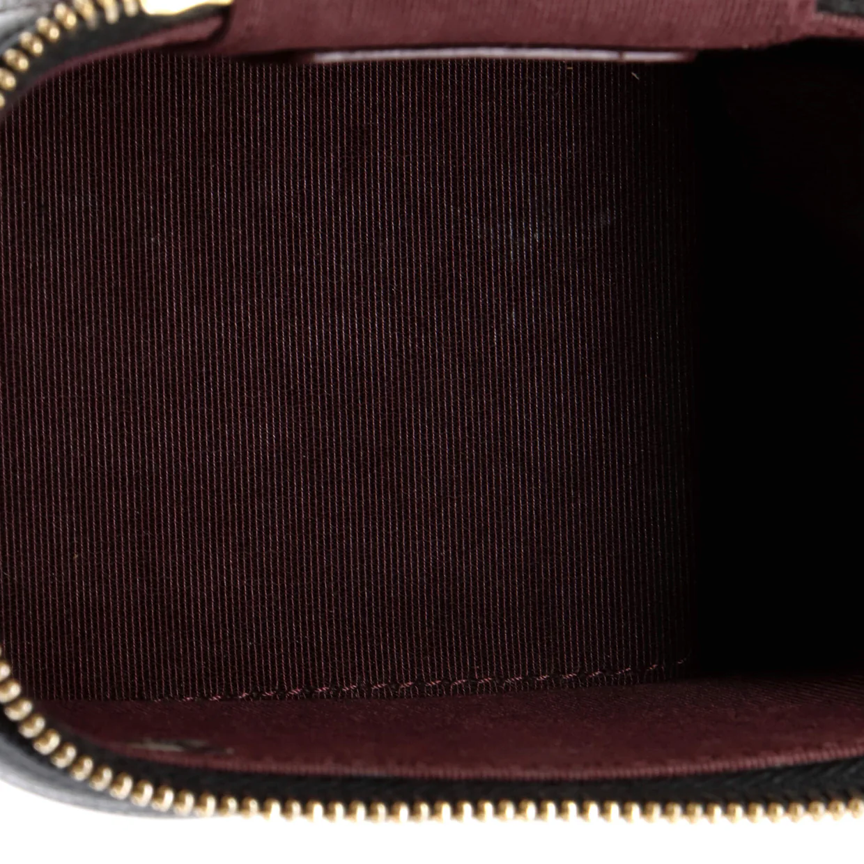 Classic Vanity Case with Chain Quilted Caviar Mini - Deep Luxury