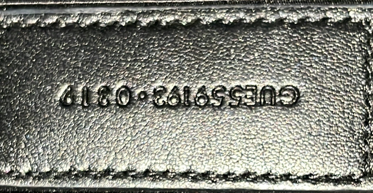 Classic Monogram Wristlet Pouch Matelasse Chevron Leather Medium - Deep Luxury