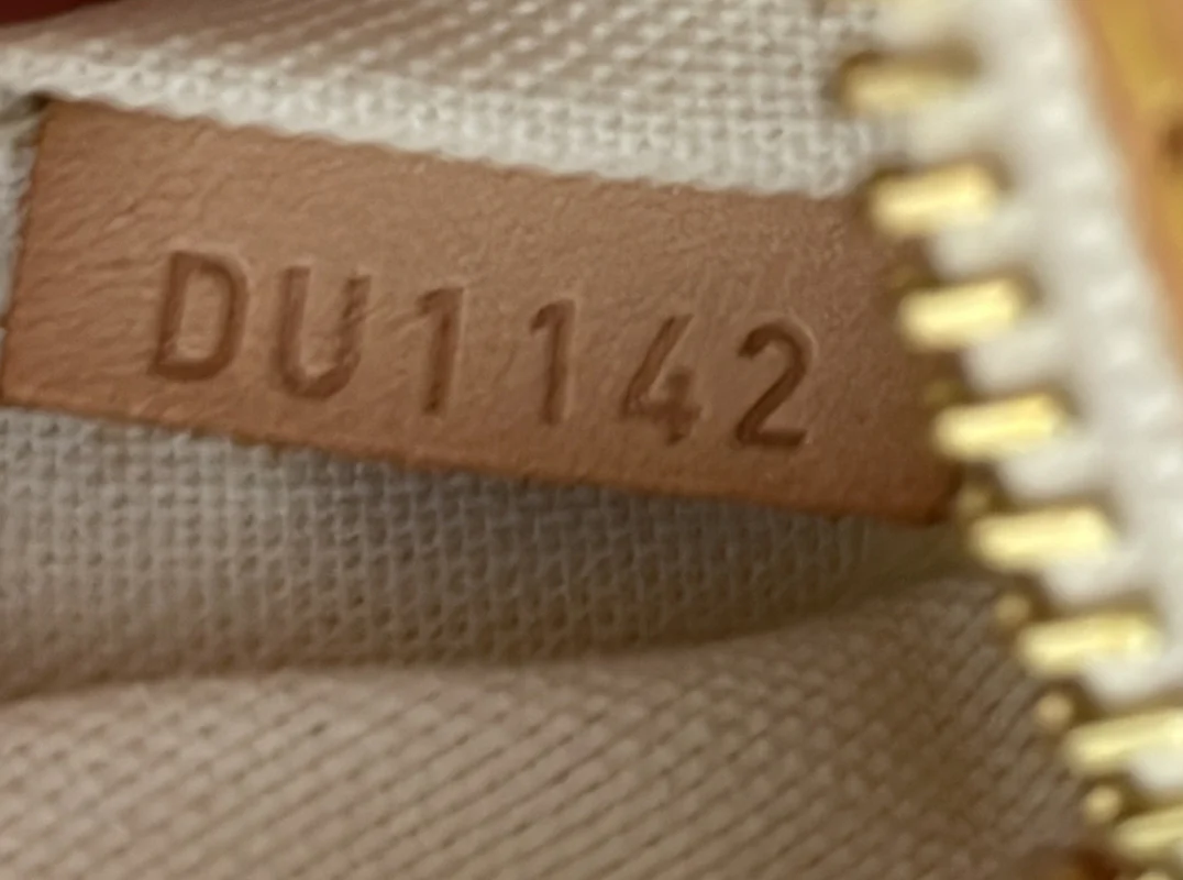 Articles de Voyage Beach Cabas Damier PM - Deep Luxury