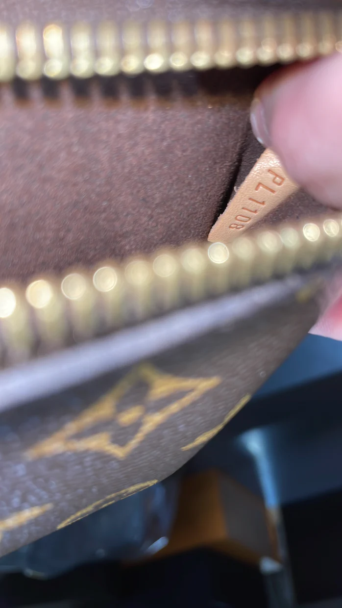 Pochette Metis Monogram Canvas - Deep Luxury