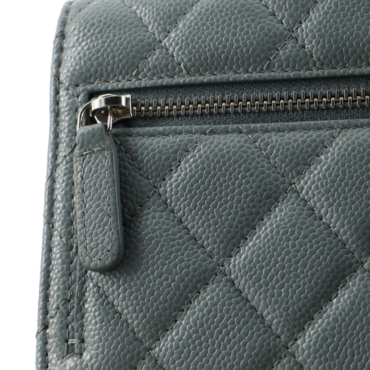 Wallet on Chain Quilted Caviar Mini - Deep Luxury