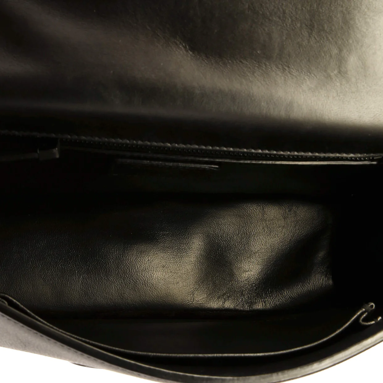 Ultra Matte 30 Montaigne Flap Bag Leather - Deep Luxury