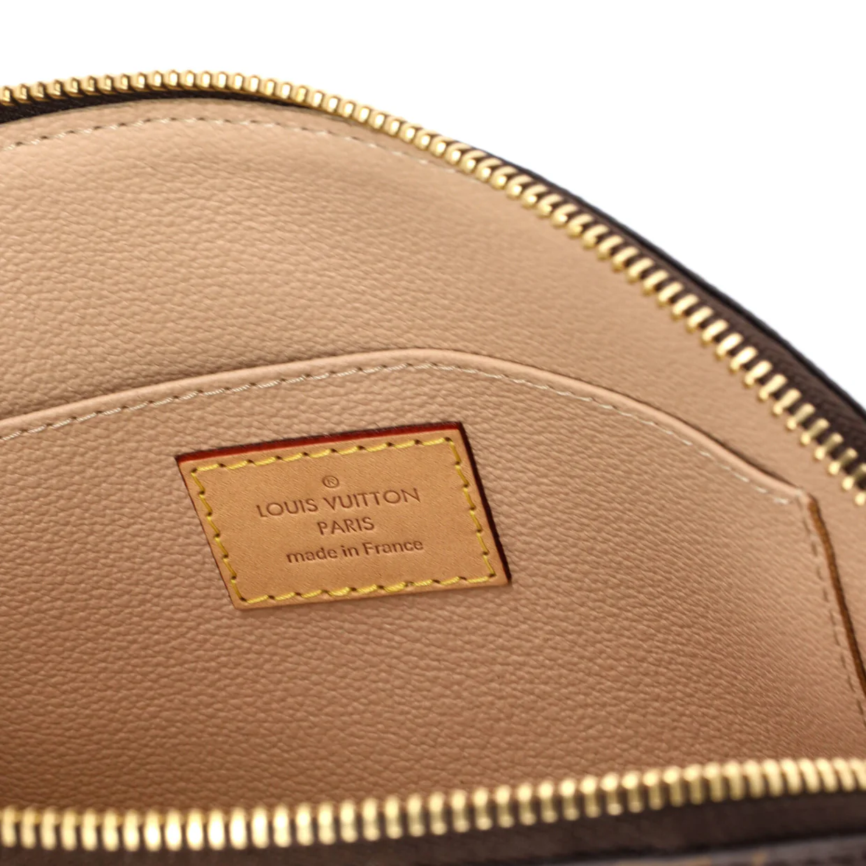 Cosmetic Pouch Monogram Canvas GM - Deep Luxury