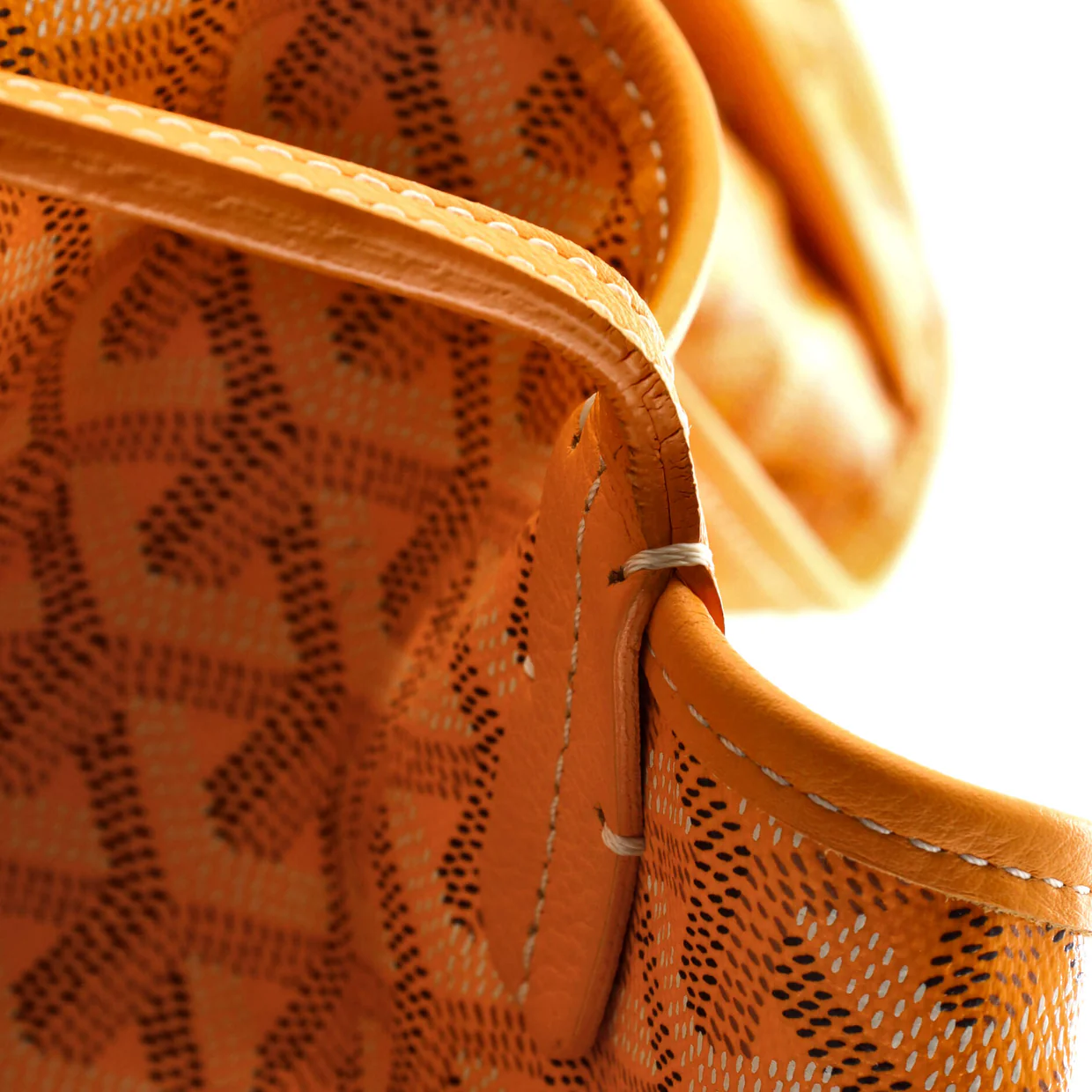 Anjou Reversible Tote Coated Canvas GM - Deep Luxury