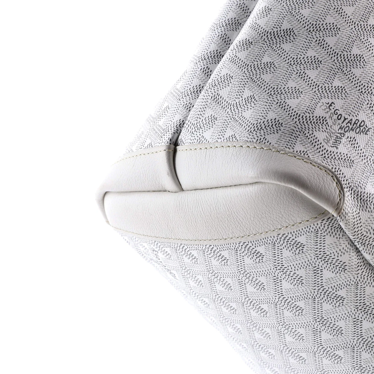 Paris-Dallas Boy Flap Bag Quilted Calfskin with Metal Adornments Old Medium - Deep Luxury