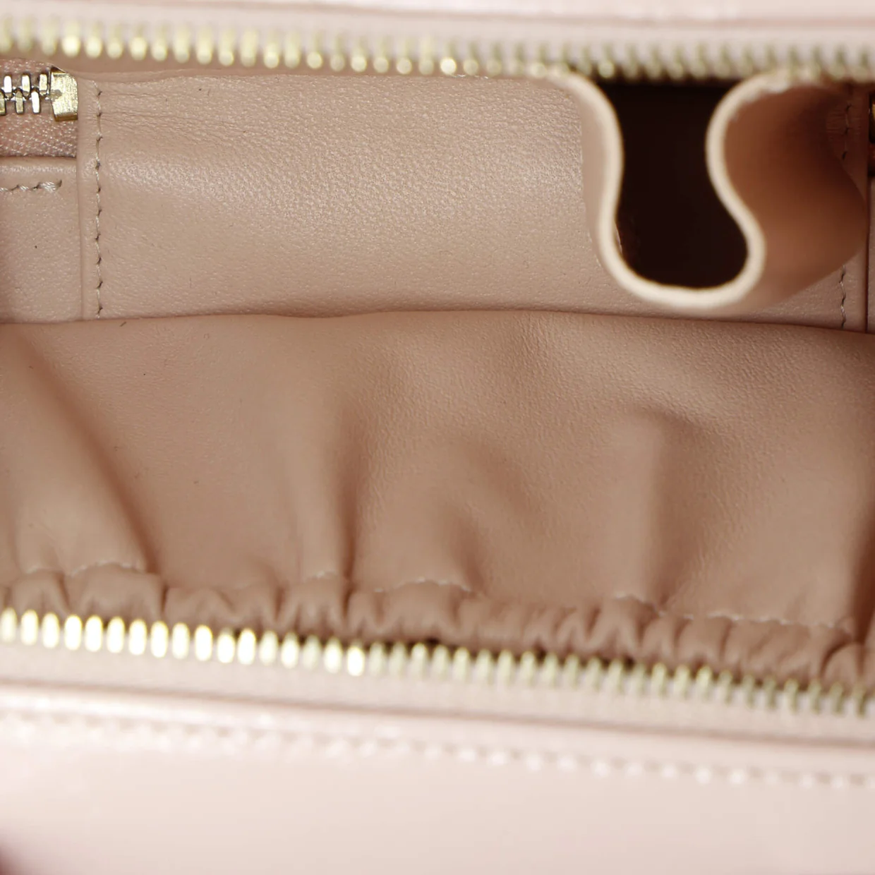 Double Zip CC Vanity Case Quilted Shiny Lambskin Mini - Deep Luxury