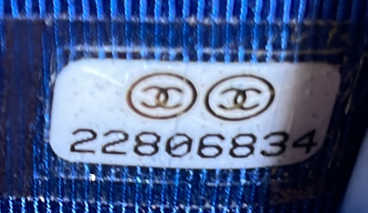 Wallet on Chain Quilted Lambskin - Deep Luxury