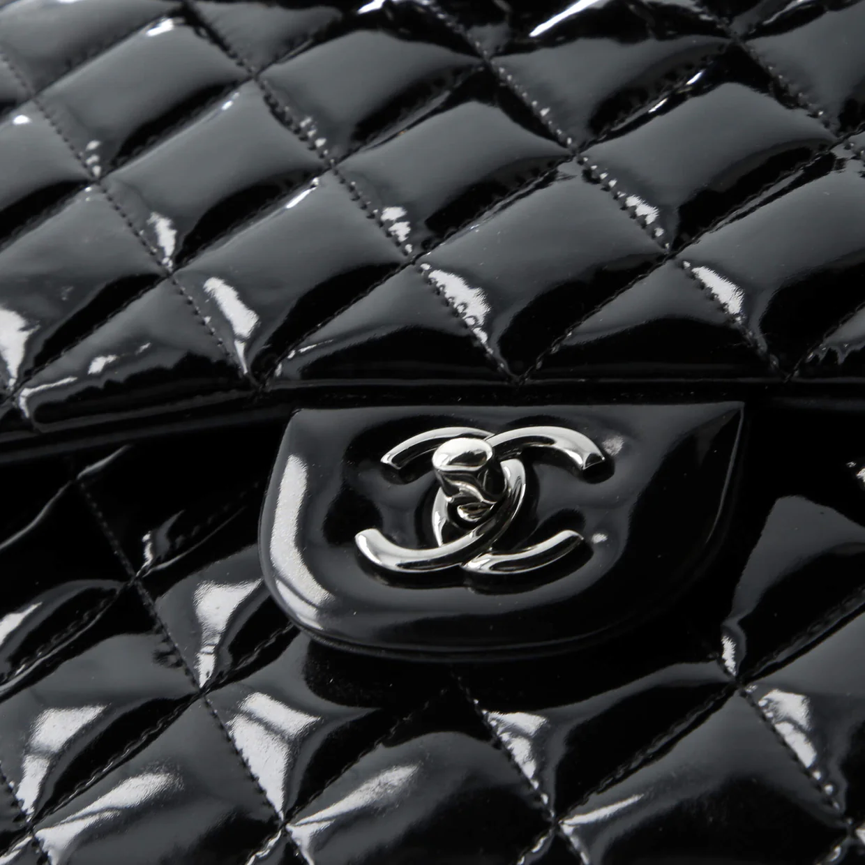 Classic Double Flap Bag Quilted Patent Jumbo - Deep Luxury