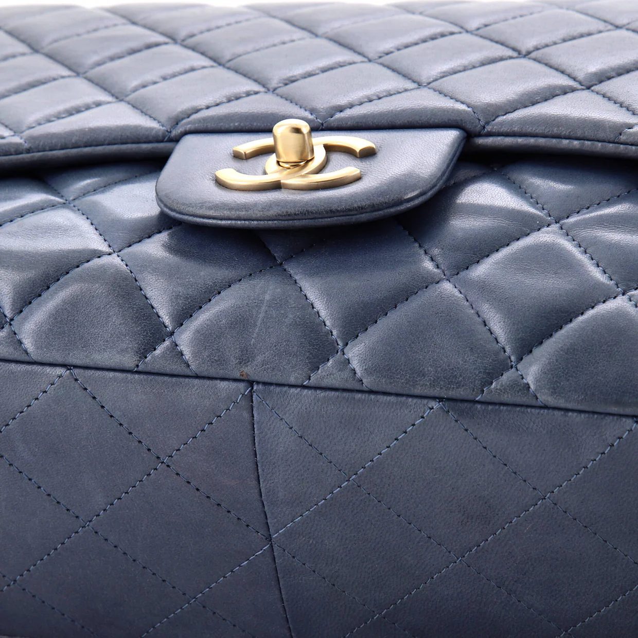 Classic Single Flap Bag Quilted Lambskin Jumbo - Deep Luxury