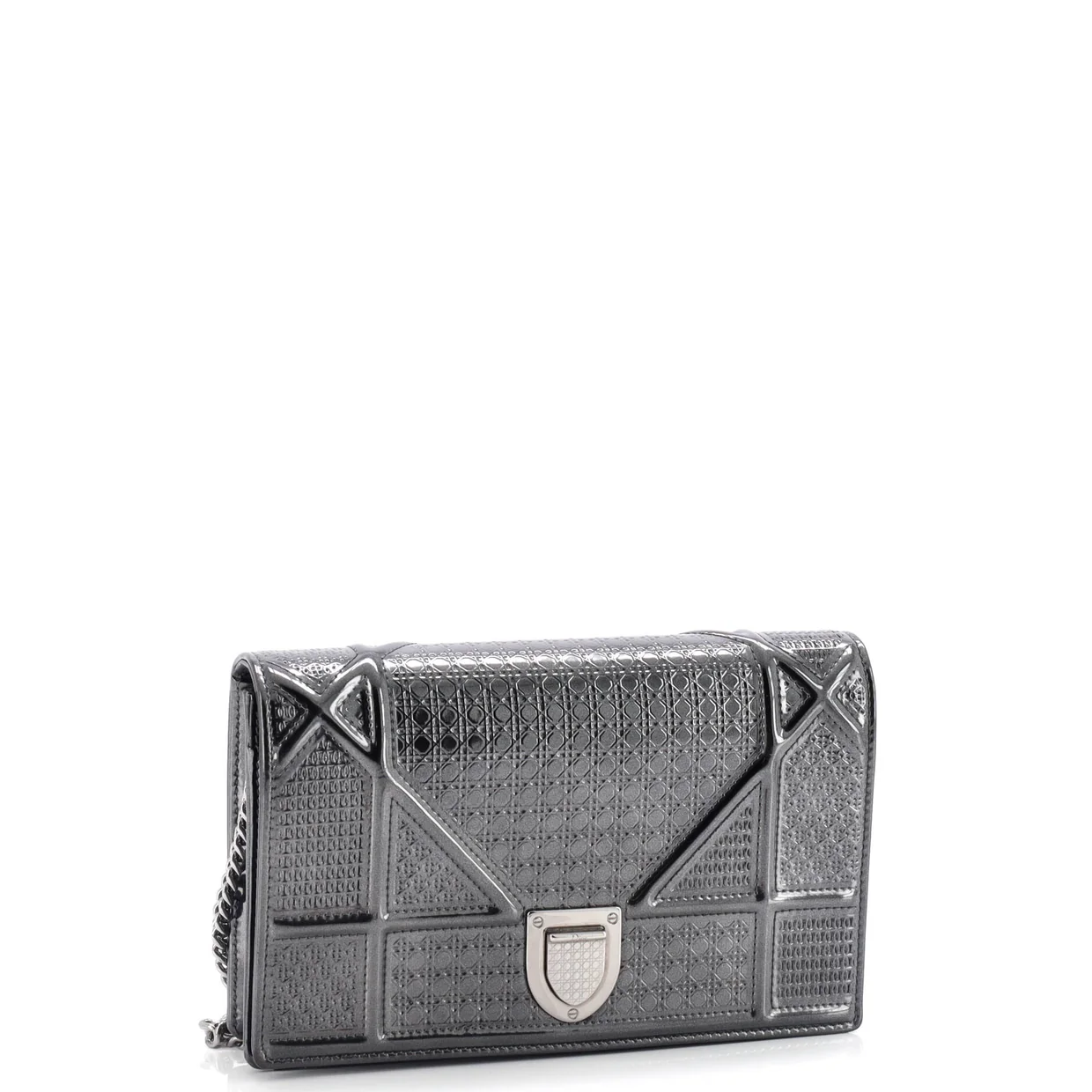 Diorama Wallet on Chain Cannage Embossed Calfskin - Deep Luxury