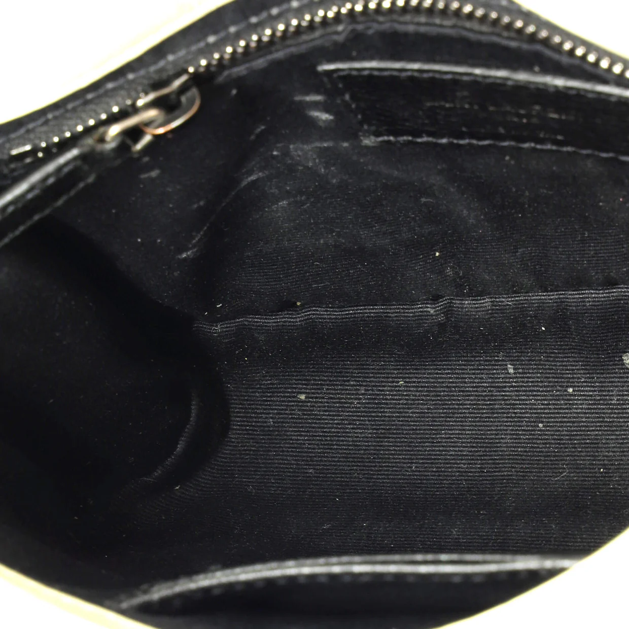 Niki Chain Wallet Matelasse Chevron Leather - Deep Luxury