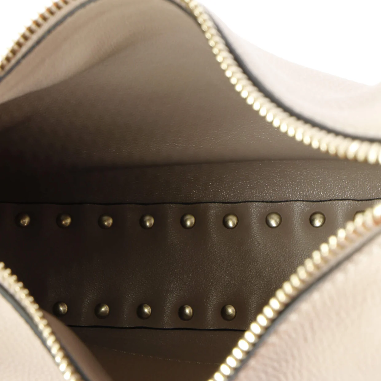 Rockstud Zip Hobo Bag Leather Small - Deep Luxury