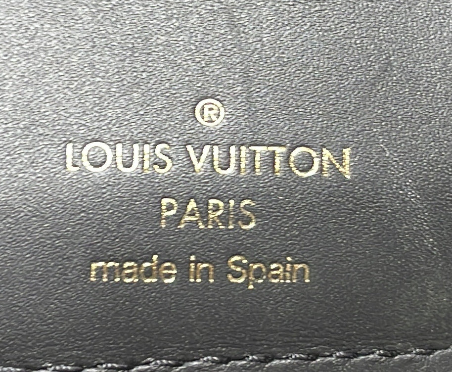 Dauphine Wallet Reverse Monogram Canvas Compact - Deep Luxury