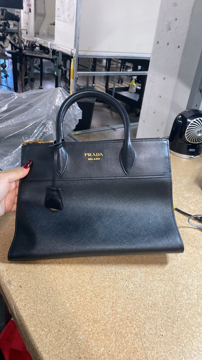 Paradigme Tote Saffiano with City Calf Medium - Deep Luxury