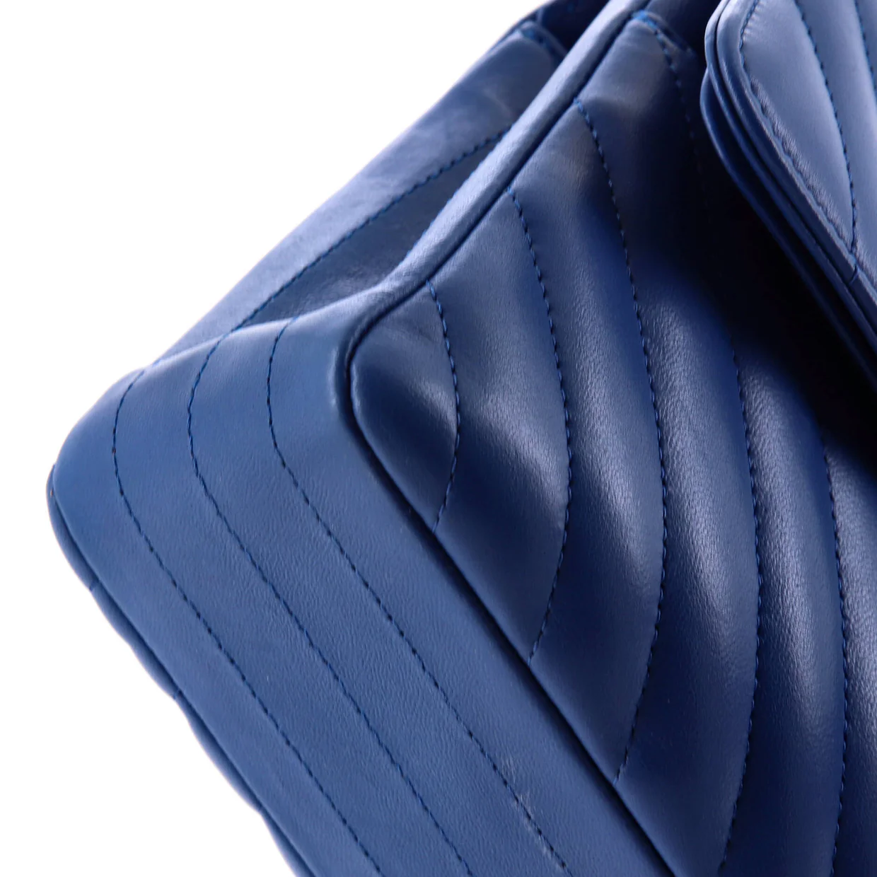 Classic Double Flap Bag Chevron Lambskin Small - Deep Luxury