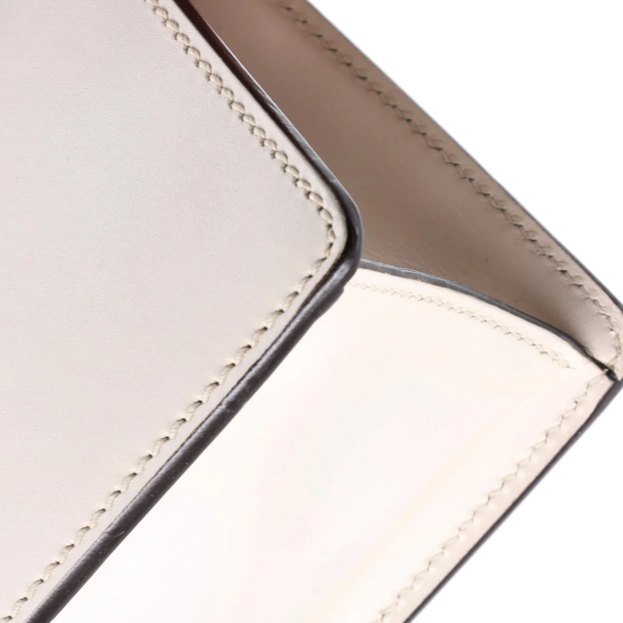 Sylvie Shoulder Bag Leather Small - Deep Luxury