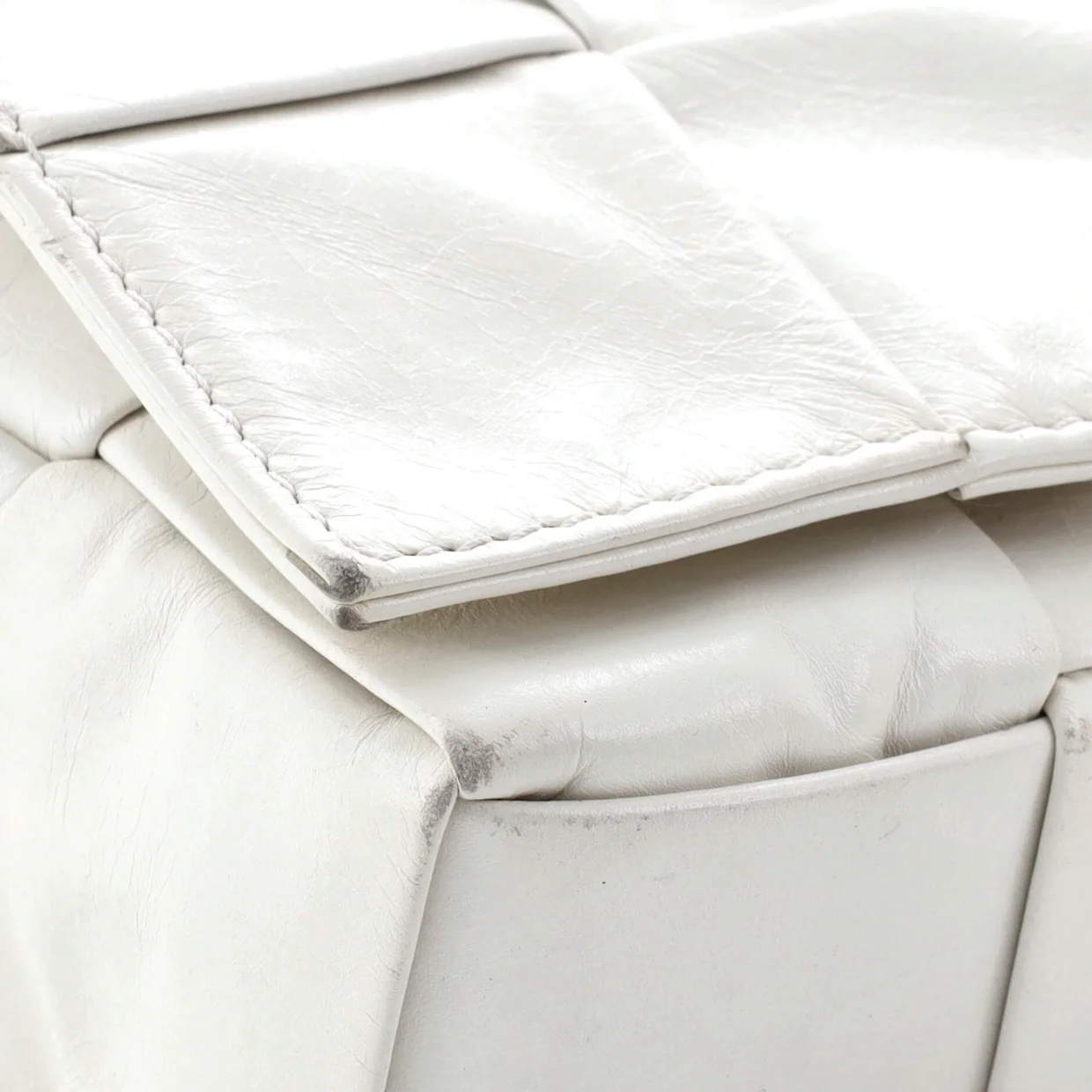 Cassette Crossbody Bag Maxi Intrecciato Leather - Deep Luxury