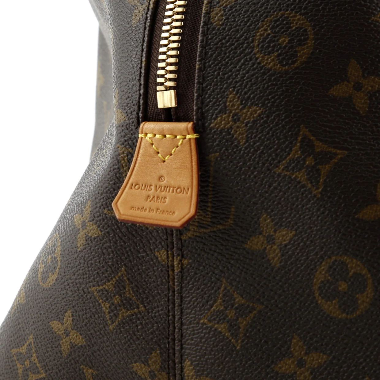 Beaubourg Weekender Bag Monogram Canvas MM - Deep Luxury