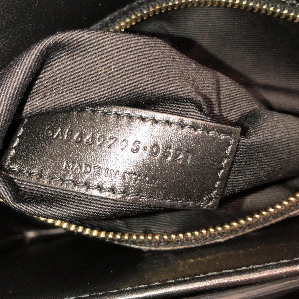 Le Maillon Shoulder Bag Leather Medium - Deep Luxury