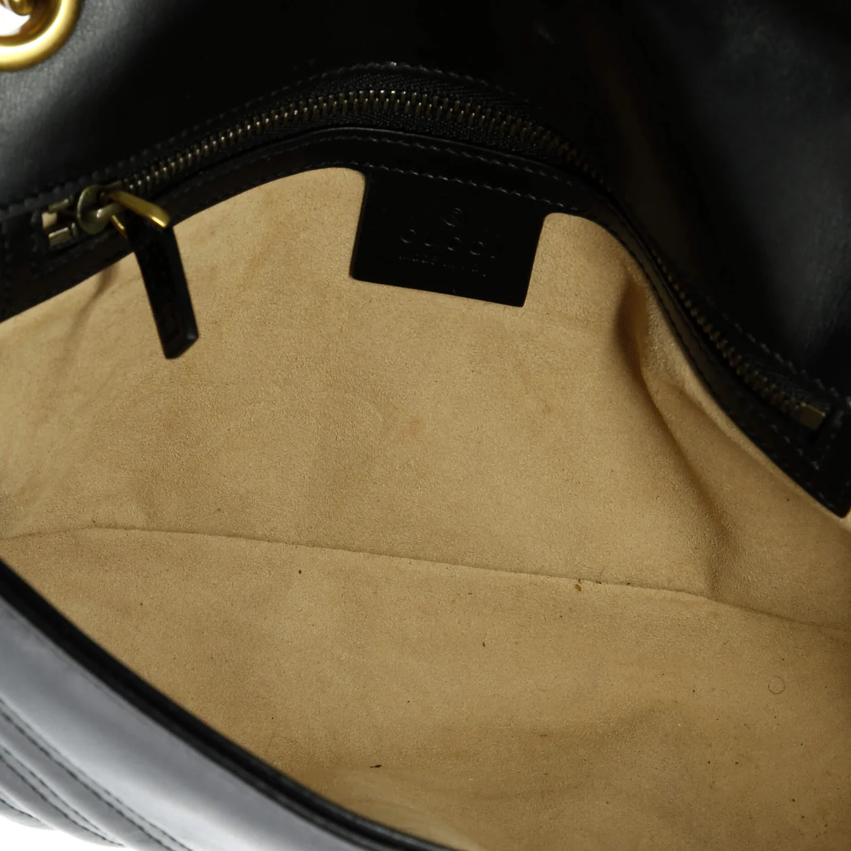 GG Marmont Flap Bag Matelasse Leather Medium - Deep Luxury