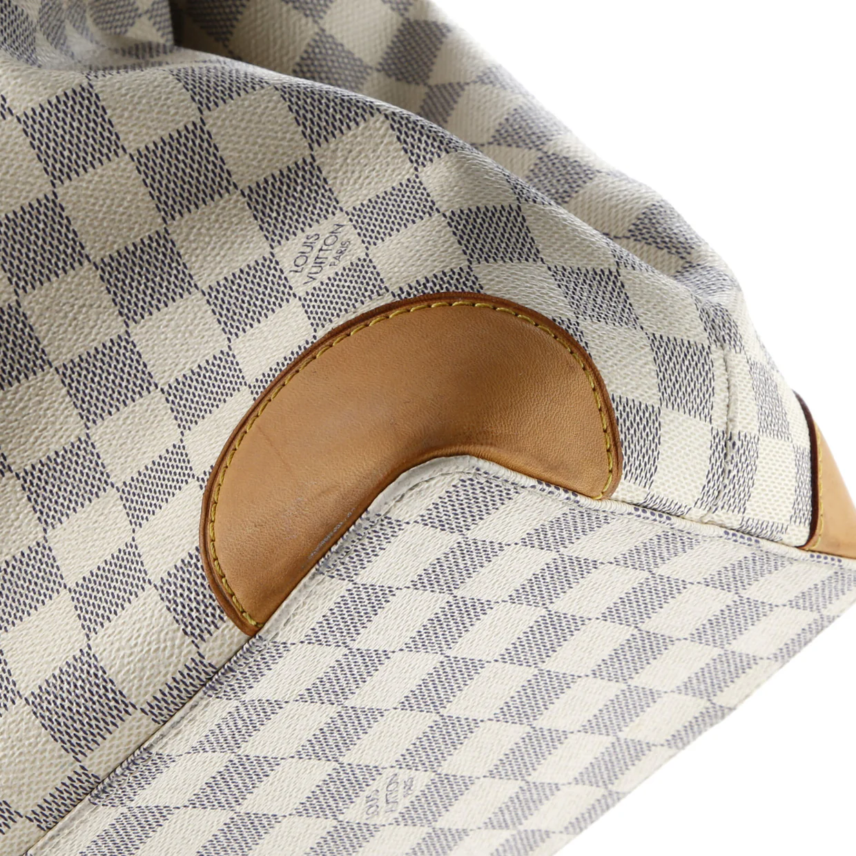 Hampstead Handbag Damier MM - Deep Luxury