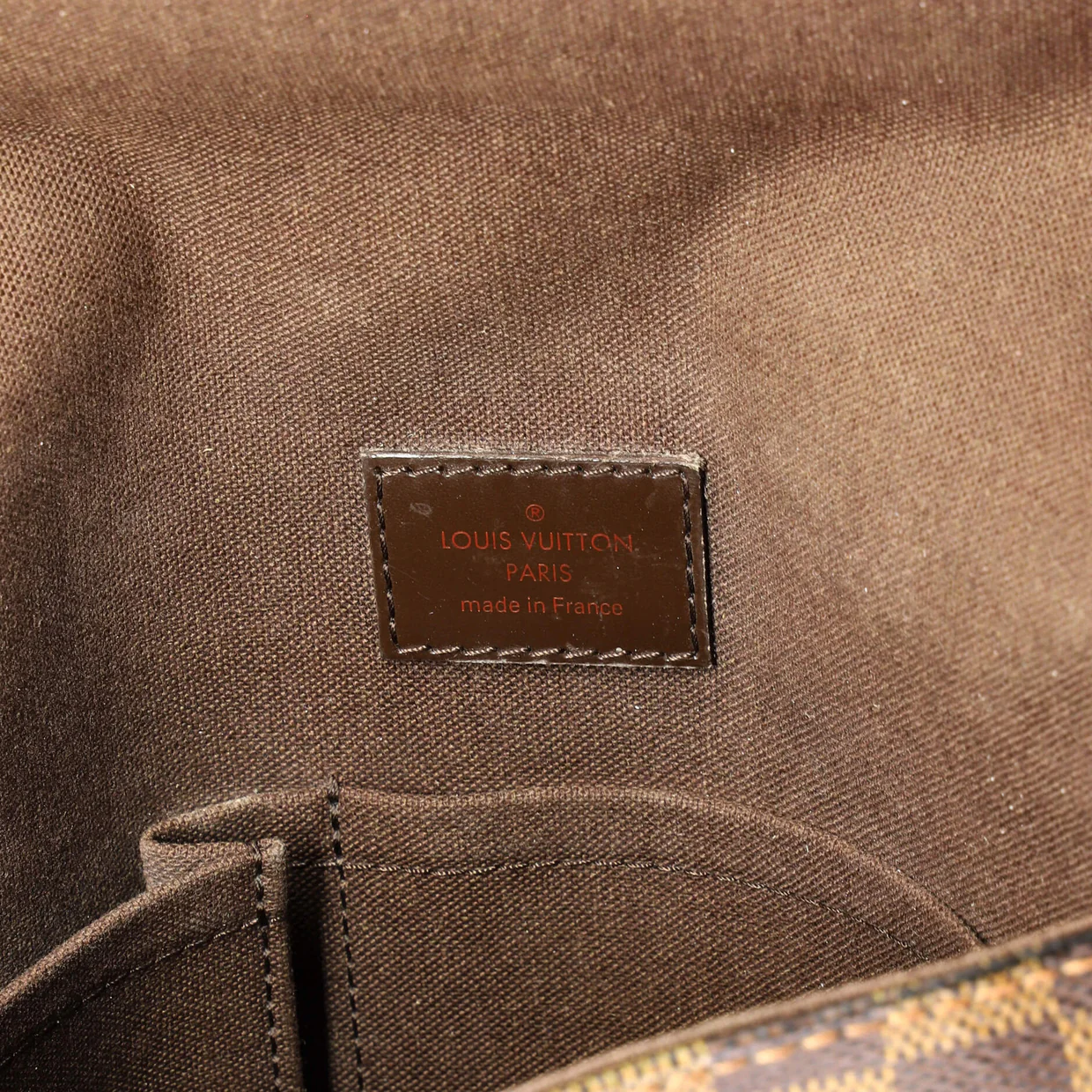 Brooklyn Handbag Damier PM - Deep Luxury