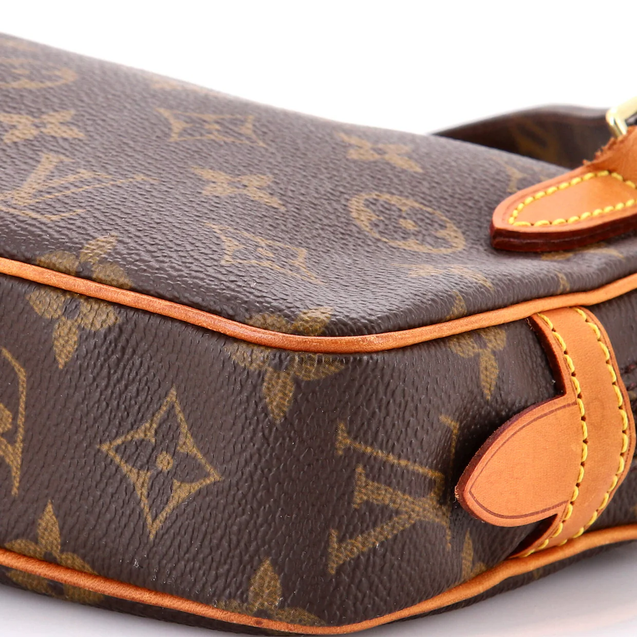 Pochette Marly Bandouliere Bag Monogram Canvas - Deep Luxury