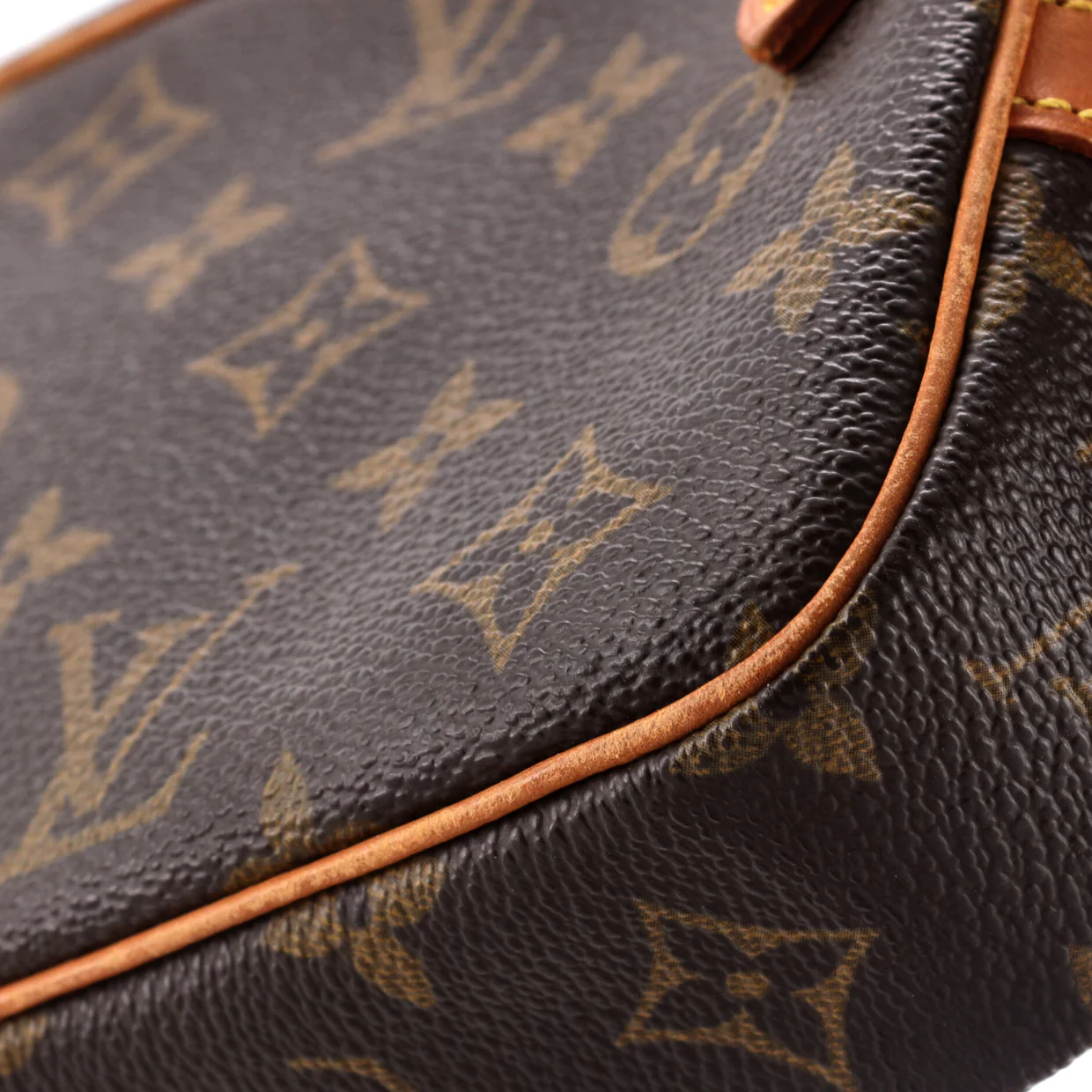 Pochette Marly Bandouliere Bag Monogram Canvas - Deep Luxury