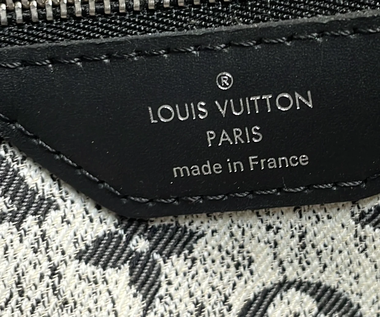 Neverfull NM Tote Monogram Jacquard Denim MM - Deep Luxury