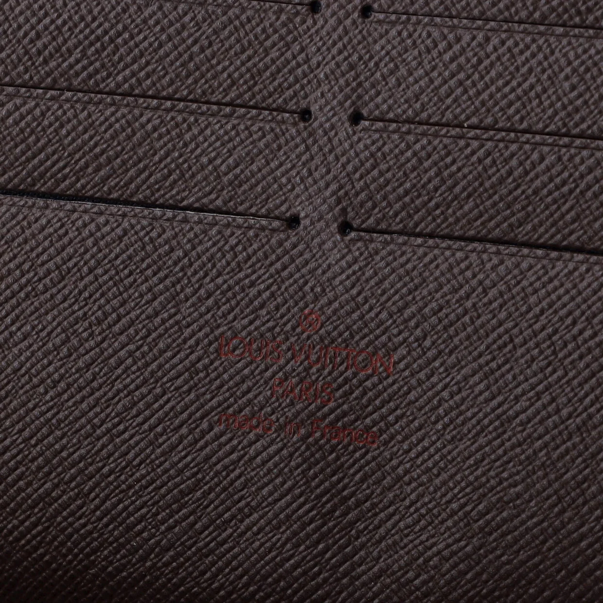 Zippy Organizer Damier - Deep Luxury