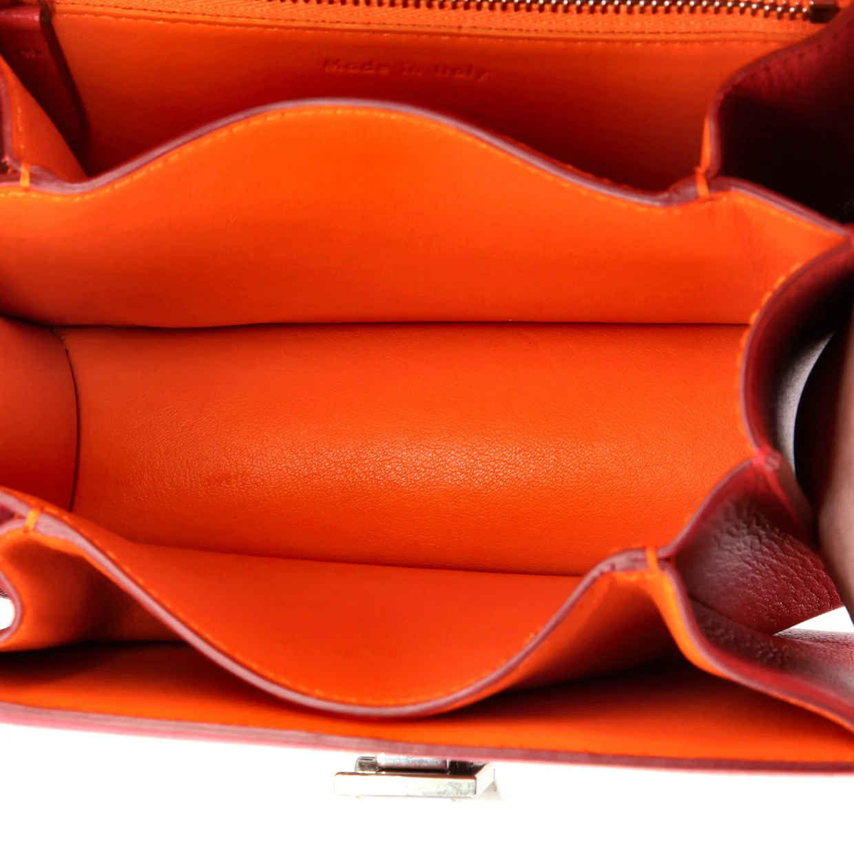 Classic Box Bag Grainy Leather Small - Deep Luxury