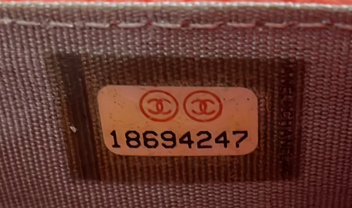 Timeless Wallet on Chain Caviar - Deep Luxury