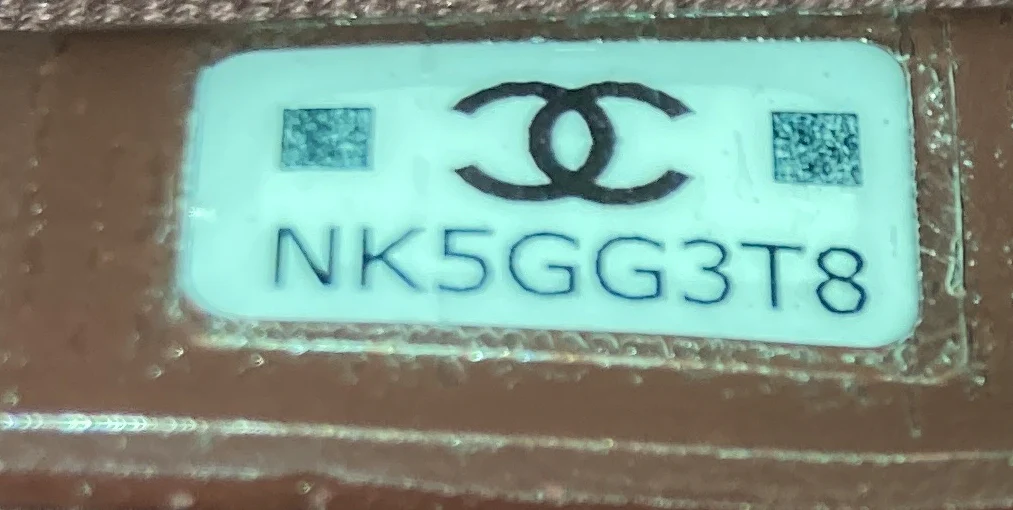 CC Dome Zip Clutch with Chain Quilted Caviar Mini - Deep Luxury