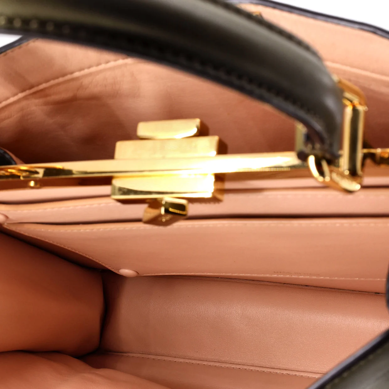 Peekaboo ISeeU Bag Leather Medium - Deep Luxury