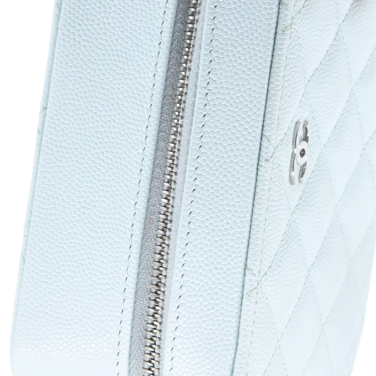 Zip Around Vanity Case with Chain Quilted Caviar Mini - Deep Luxury