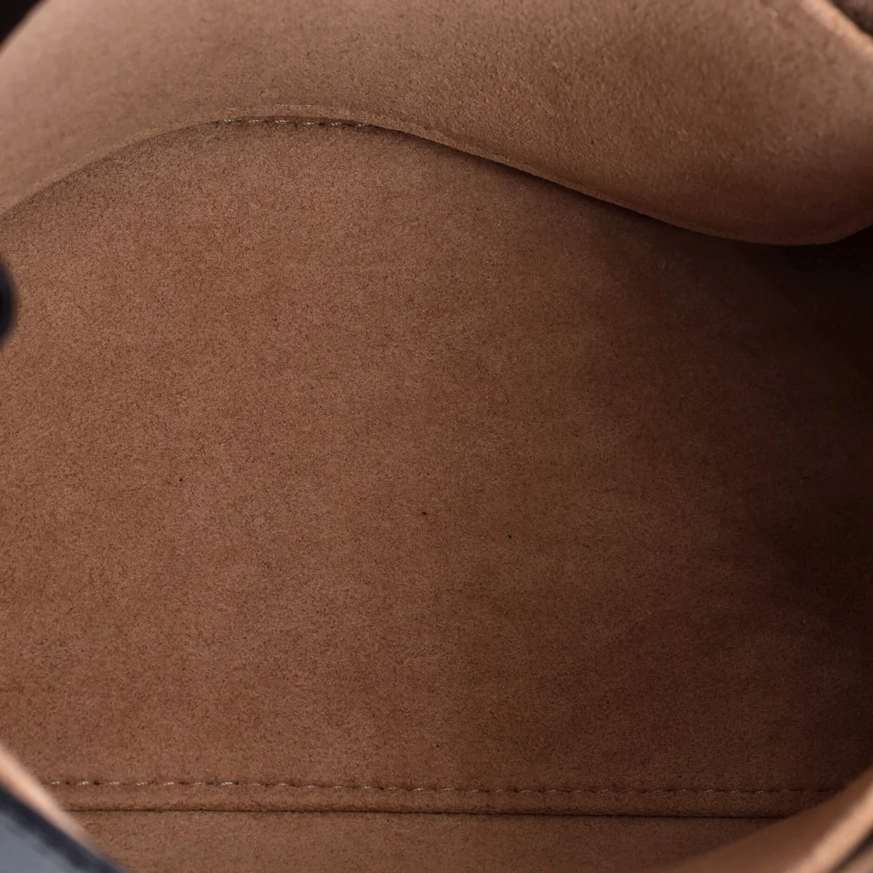 Lockme Ever Handbag Leather BB - Deep Luxury