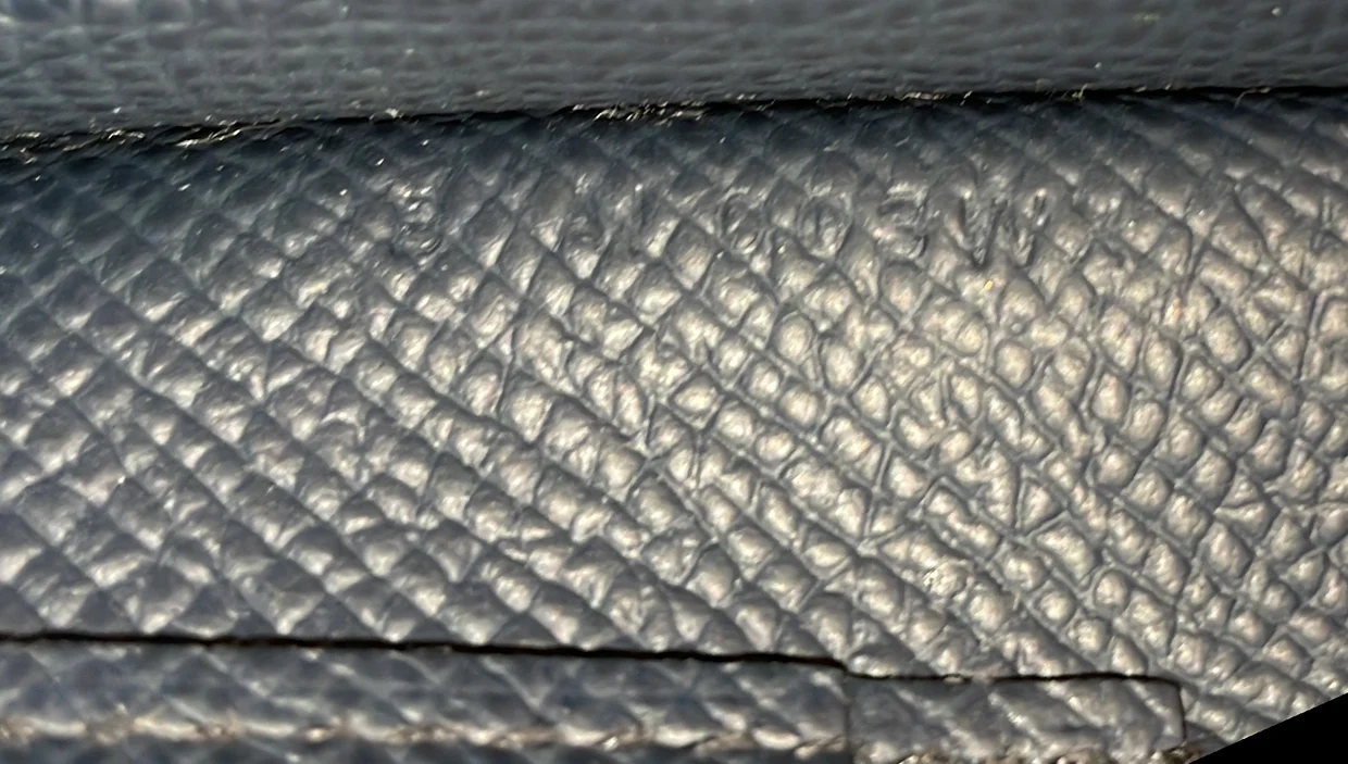 Chaine d’Ancre To Go Wallet Epsom - Deep Luxury