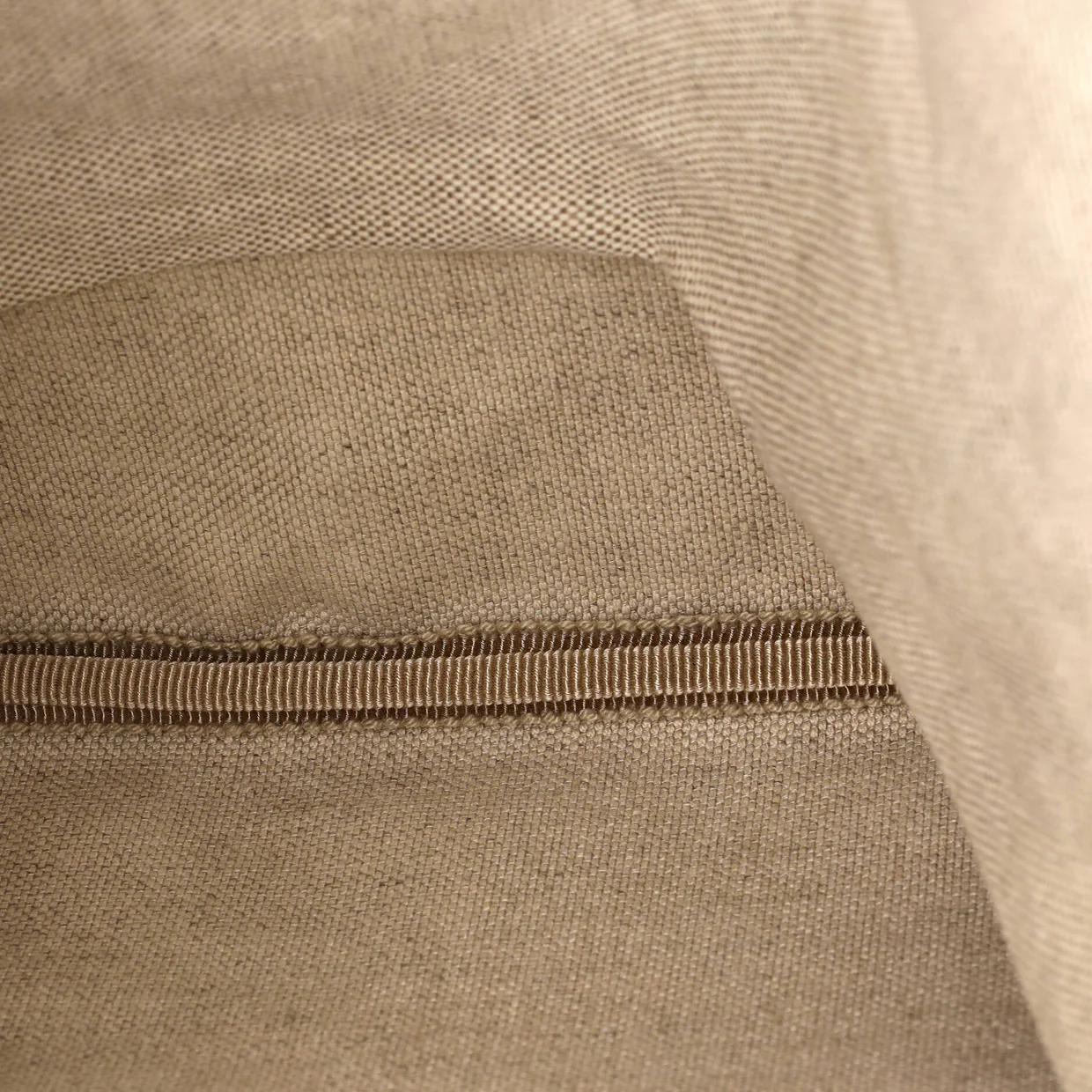 Zip Top Messenger Bag GG Coated Canvas Large - Deep Luxury