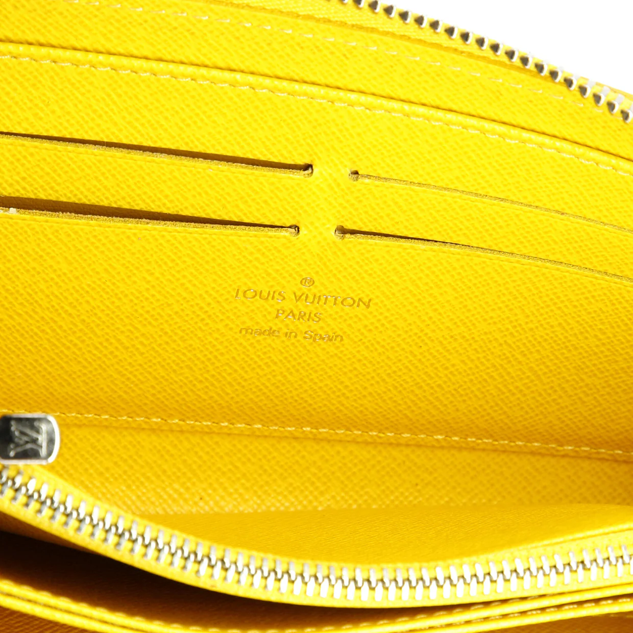 Zippy Wallet Epi Leather - Deep Luxury