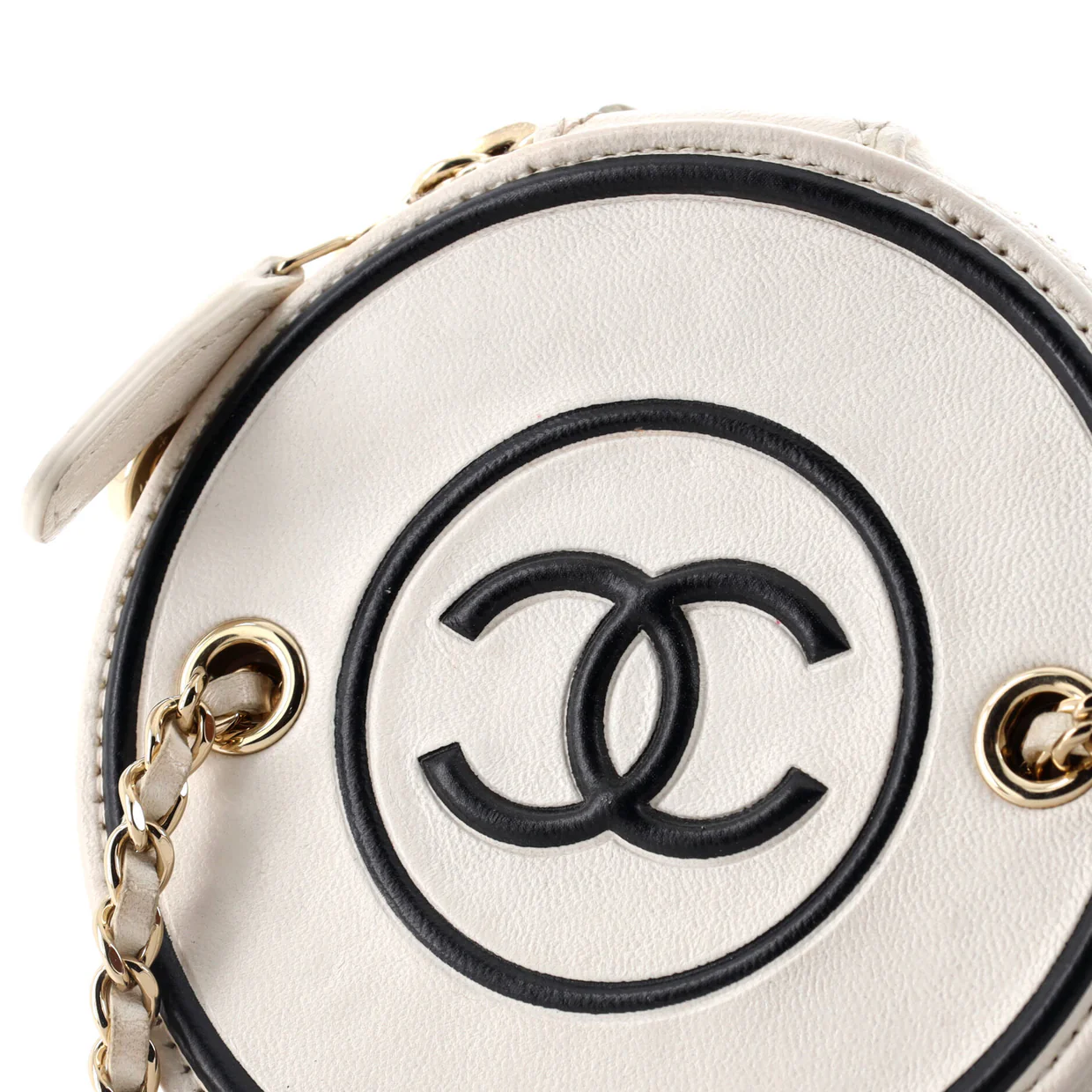 CC Round Vanity Case with Chain Quilted Lambskin Mini - Deep Luxury