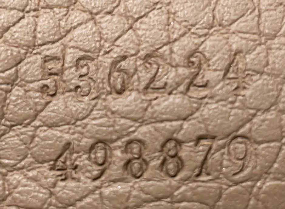 Soho Chain Crossbody Bag Leather Medium - Deep Luxury