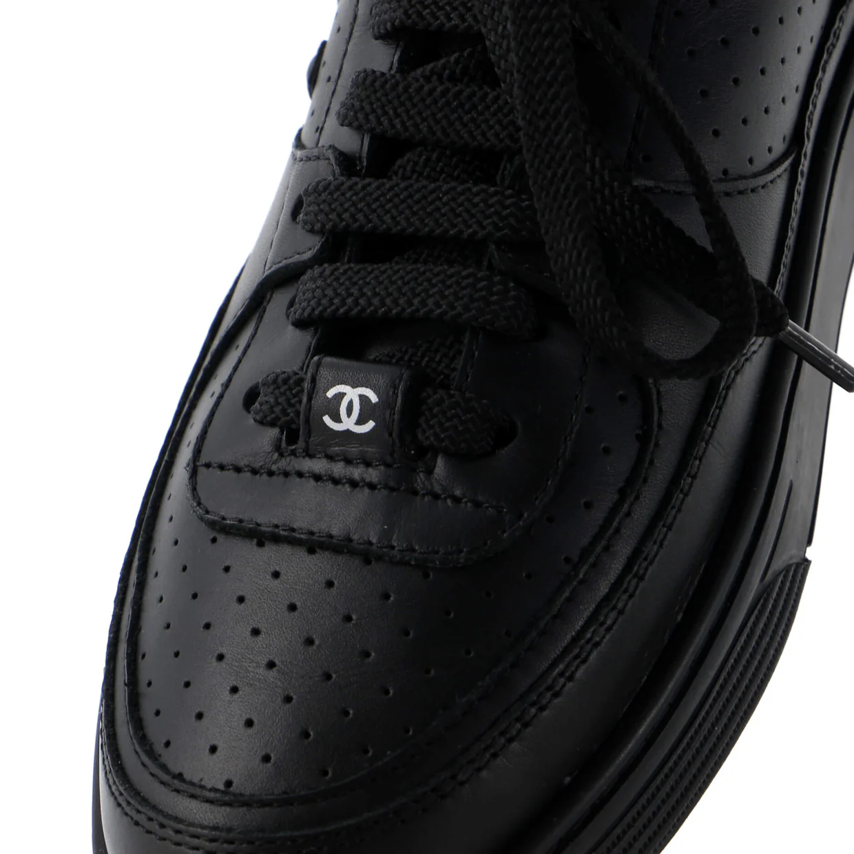 Women's CC Low-Top Sneakers Perforated Leather - Deep Luxury